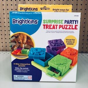 NEW BRIGHTKINS Surprise Party Treat Puzzle Dispenser Toy Cat Multicolor